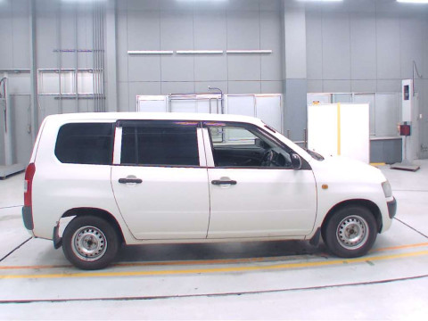 2010 Toyota Probox Van NCP55V[2]