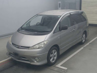 2004 Toyota Estima L