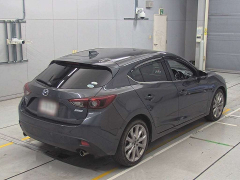 2013 Mazda Axela Sport BMEFS[1]