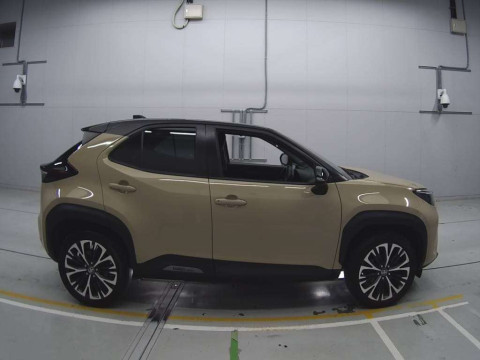 2021 Toyota YARIS CROSS MXPB15[2]