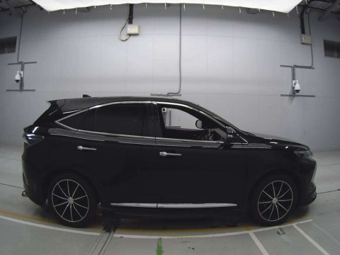 2014 Toyota Harrier ZSU60W[2]