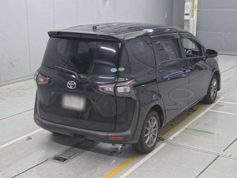 2016 Toyota Sienta NSP170G[1]