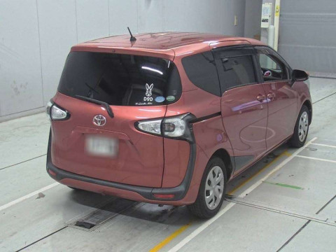 2015 Toyota Sienta NSP170G[1]