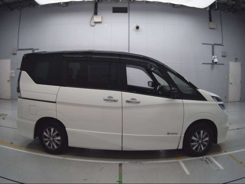 2019 Nissan Serena HFC27[2]