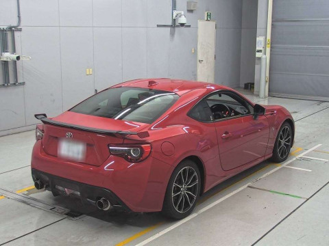 2016 Toyota 86 ZN6[1]