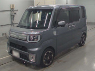 2017 Daihatsu Wake