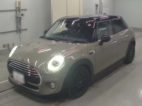 2018 Mini MINI XU15M[0]