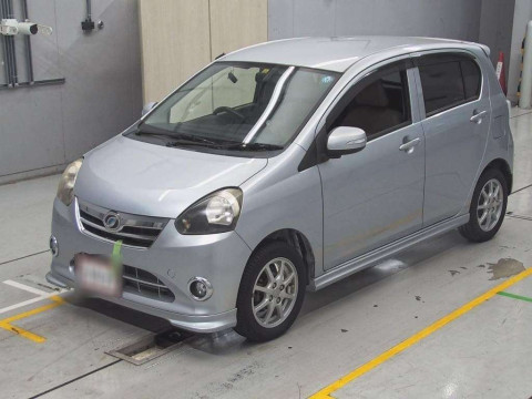 2013 Daihatsu Mira es LA300S[0]