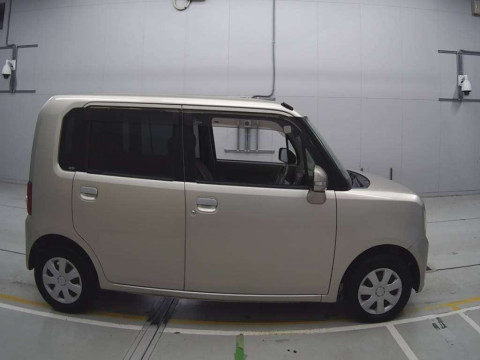 2009 Daihatsu Move Conte L575S[2]