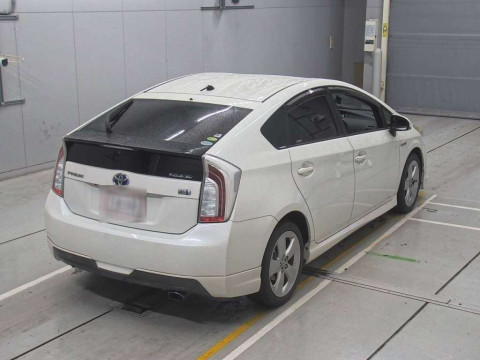 2014 Toyota Prius ZVW30[1]