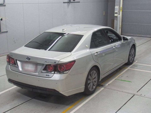 2015 Toyota Crown Hybrid AWS210[1]