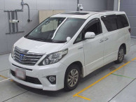 2012 Toyota Alphard Hybrid