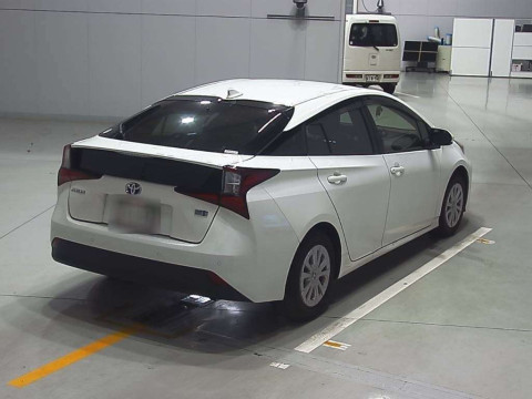 2021 Toyota Prius ZVW51[1]