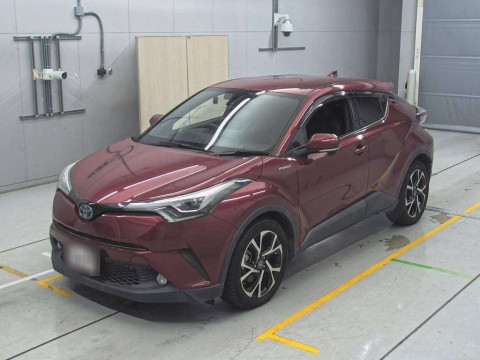 2017 Toyota C-HR ZYX10[0]