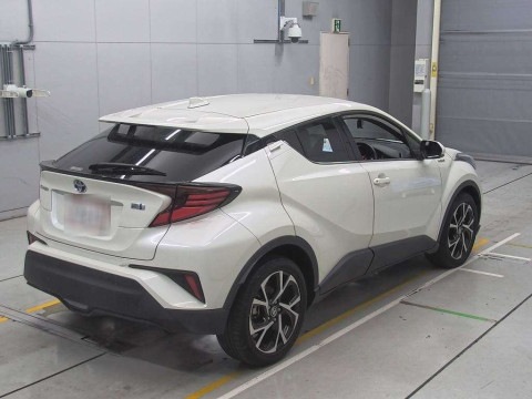 2021 Toyota C-HR ZYX11[1]