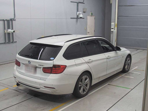 2013 BMW 3 Series 3B20[1]