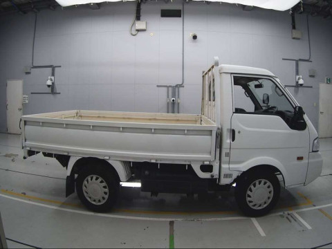 2018 Mazda Bongo Truck SLP2T[2]