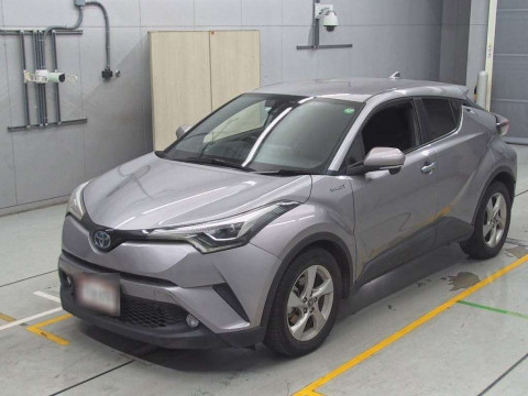 2018 Toyota C-HR ZYX10[0]