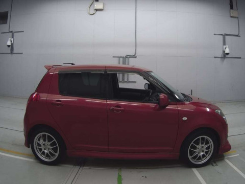 2010 Suzuki Swift ZC71S[2]