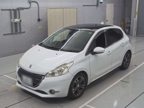 2014 Peugeot 208 A9HM01[0]