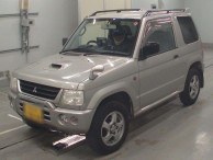 2000 Mitsubishi Pajero Mini