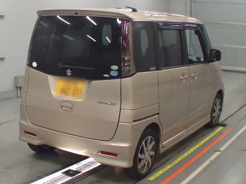 2010 Suzuki Palette SW MK21S[1]