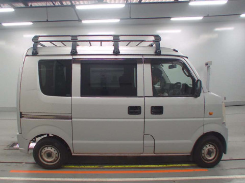 2011 Suzuki Every DA64V[2]