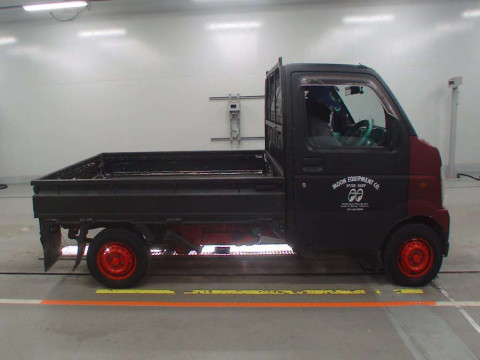 2005 Suzuki Carry Truck DA63T[2]