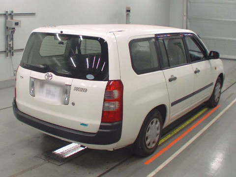 2013 Toyota Succeed Wagon NCP58G[1]