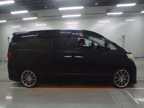 2010 Toyota Alphard GGH20W[2]