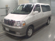 2000 Toyota Grand Hiace