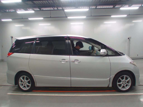 2007 Toyota Estima ACR50W[2]