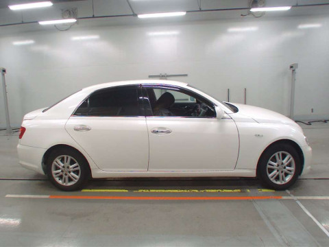 2005 Toyota Mark X GRX120[2]