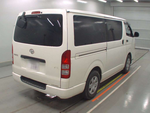 2013 Toyota Hiace Van TRH200V[1]