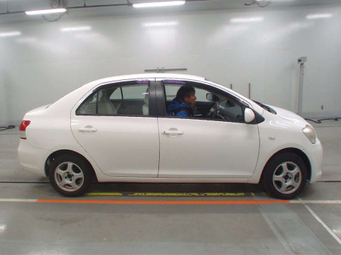 2006 Toyota Belta SCP92[2]