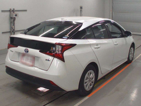 2020 Toyota Prius ZVW51[1]