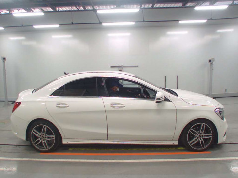 2018 Mercedes Benz CLA-Class 117342[2]