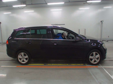 2016 Volkswagen Golf Variant AUCJZ[2]