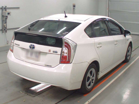 2012 Toyota Prius ZVW30[1]