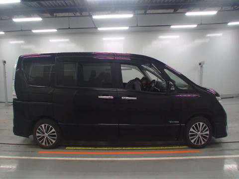 2017 Nissan Serena HFC26[2]