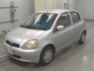 2001 Toyota Vitz