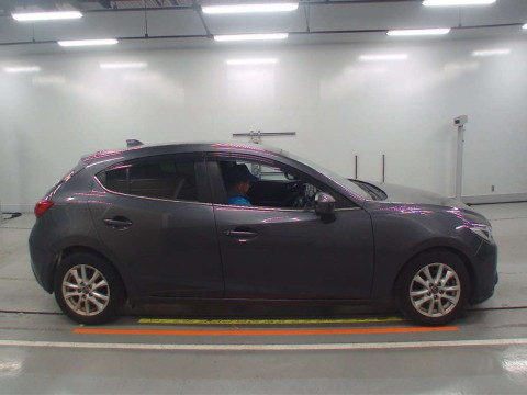 2014 Mazda Axela Sport BM5FS[2]