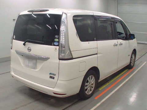 2013 Nissan Serena HC26[1]