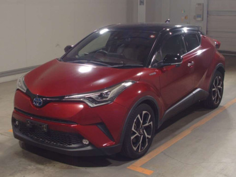 2018 Toyota C-HR ZYX10[0]