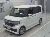 2022 Honda N-BOX CUSTOM