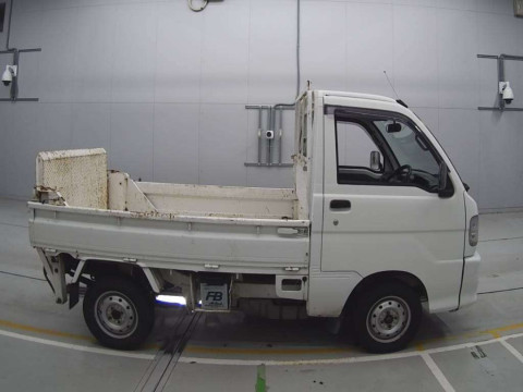 2002 Daihatsu Hijet Truck S210P[2]