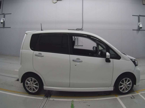 2013 Daihatsu Move Custom LA100S[2]