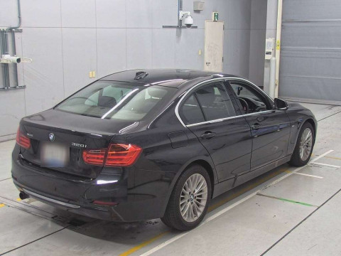 2013 BMW 3 Series 3B20[1]