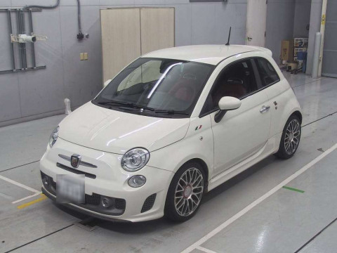 2015 Abarth Abarth 595 312142[0]