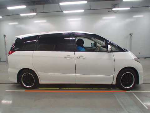 2008 Toyota Estima ACR50W[2]